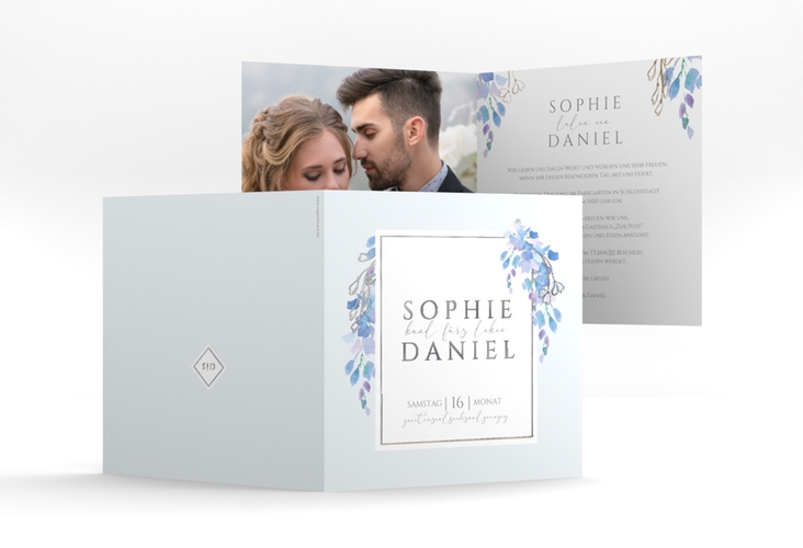 Hochzeitseinladung Blauregen quadr. Klappkarte silber mit Wisteria-Blüten