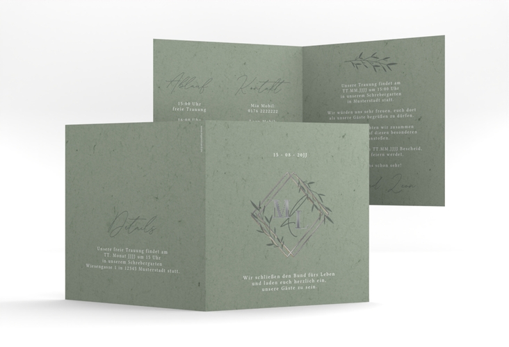 Hochzeitseinladung Greenletter quadr. Klappkarte silber mit Initialen in elegantem Goldrahmen mit Blättern