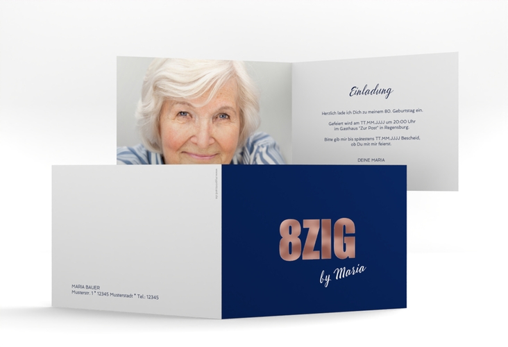 Einladung 80. Geburtstag Zig A6 Klappkarte quer blau rosegold