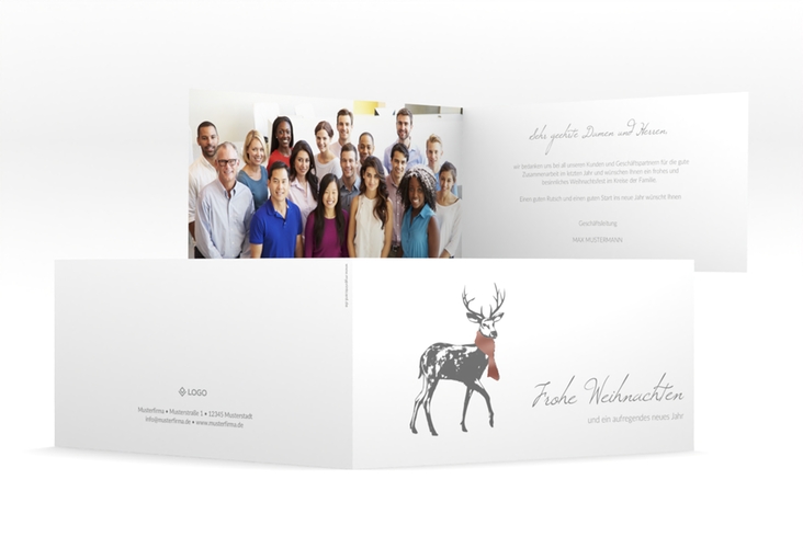 Geschäftliche Weihnachtskarte Hirsch lange Klappkarte quer weiss rosegold mit Hirsch mit Schal
