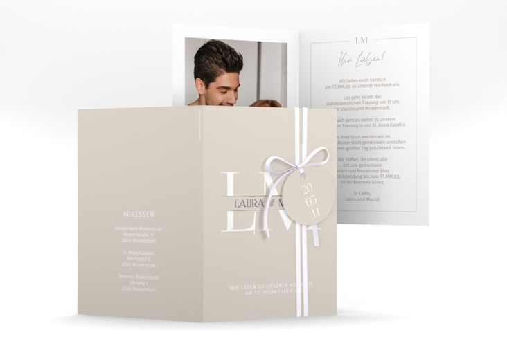 Einladungskarte Hochzeit Monogramm A6 Klappkarte hoch silber