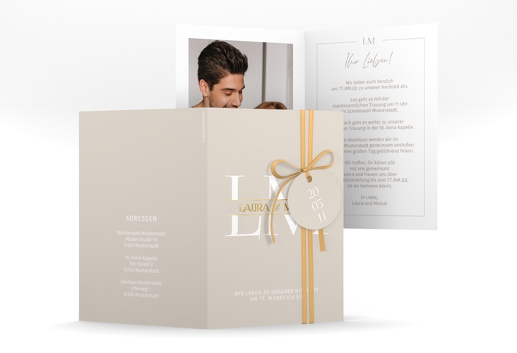 Einladungskarte Hochzeit Monogramm A6 Klappkarte hoch gold
