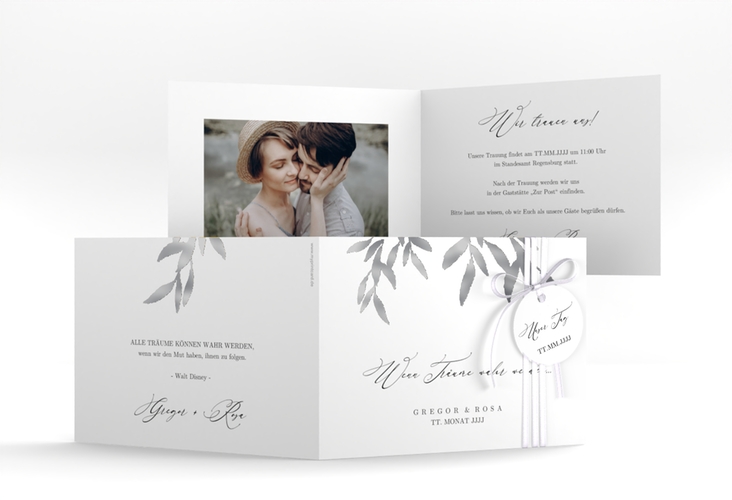 Hochzeitseinladung Demure A6 Klappkarte quer silber