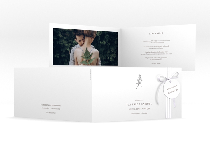 Hochzeitseinladung Ivy lange Klappkarte quer weiss silber minimalistisch mit kleiner botanischer Illustration