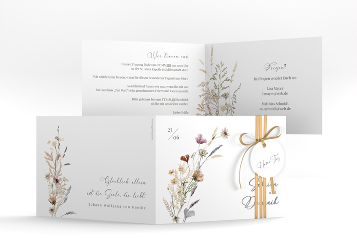 Hochzeitseinladung Sauvages A6 Klappkarte quer silber mit getrockneten Wiesenblumen
