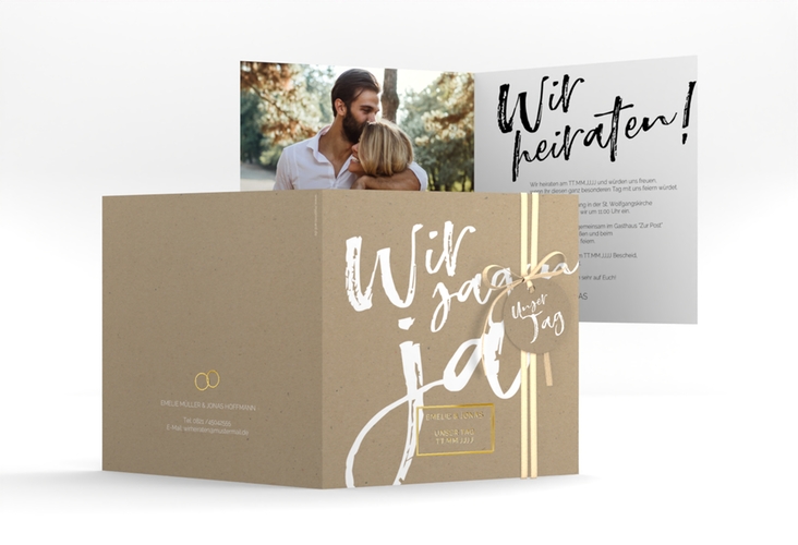 Hochzeitseinladung Words quadr. Klappkarte Kraftpapier gold modern mit Brush-Schrift