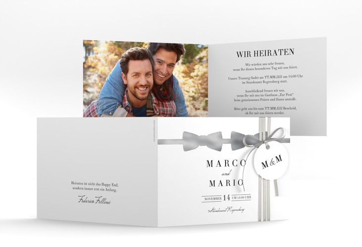 Hochzeitseinladung Suits A6 Klappkarte quer blau silber
