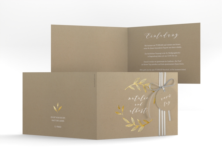 Hochzeitseinladung Naturelove A6 Klappkarte quer weiss gold in Kraftpapier-Optik mit Blatt-Illustration