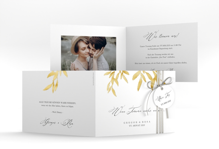 Hochzeitseinladung Demure A6 Klappkarte quer weiss gold
