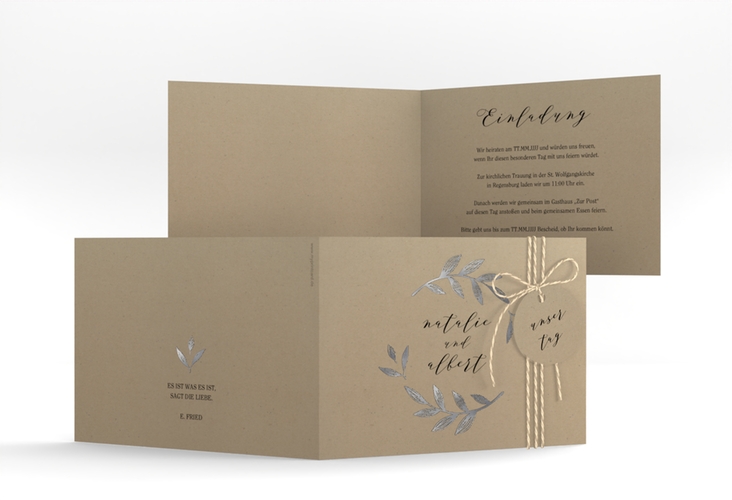 Hochzeitseinladung Naturelove A6 Klappkarte quer schwarz silber in Kraftpapier-Optik mit Blatt-Illustration