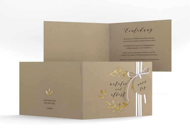Hochzeitseinladung Naturelove A6 Klappkarte quer schwarz gold in Kraftpapier-Optik mit Blatt-Illustration