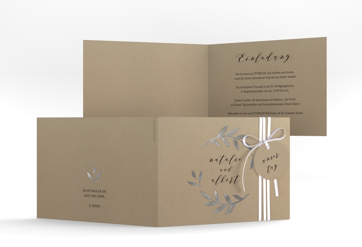 Hochzeitseinladung Naturelove A6 Klappkarte quer schwarz silber in Kraftpapier-Optik mit Blatt-Illustration