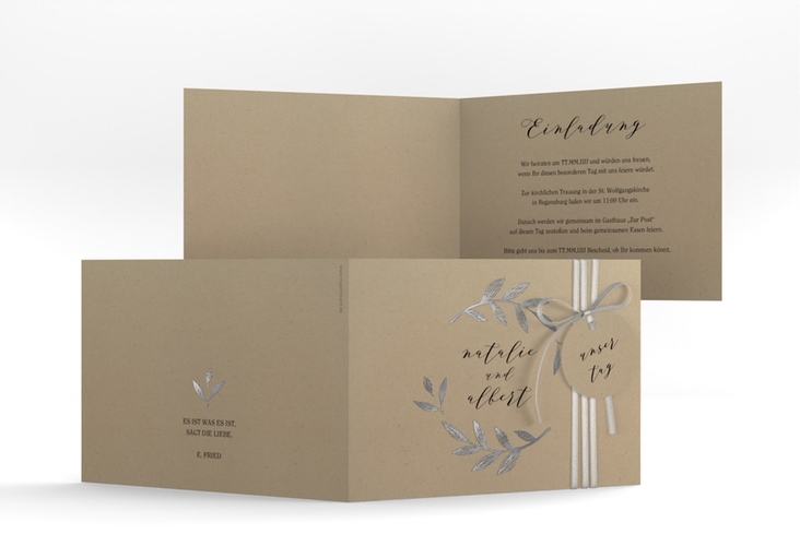 Hochzeitseinladung Naturelove A6 Klappkarte quer schwarz silber in Kraftpapier-Optik mit Blatt-Illustration