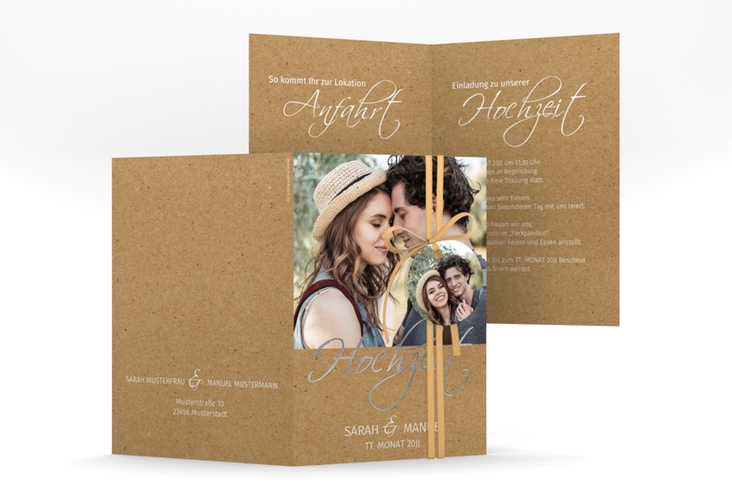 Einladungskarte Hochzeit Big Picture A6 Klappkarte hoch Kraftpapier silber mit Foto des Brautpaars