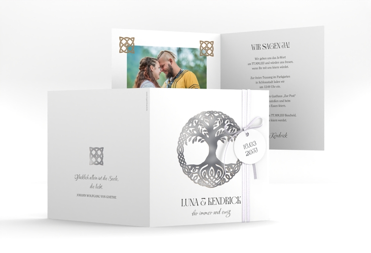 Hochzeitseinladung Lebensbaum quadr. Klappkarte silber im Stil der Kelten und Wikinger
