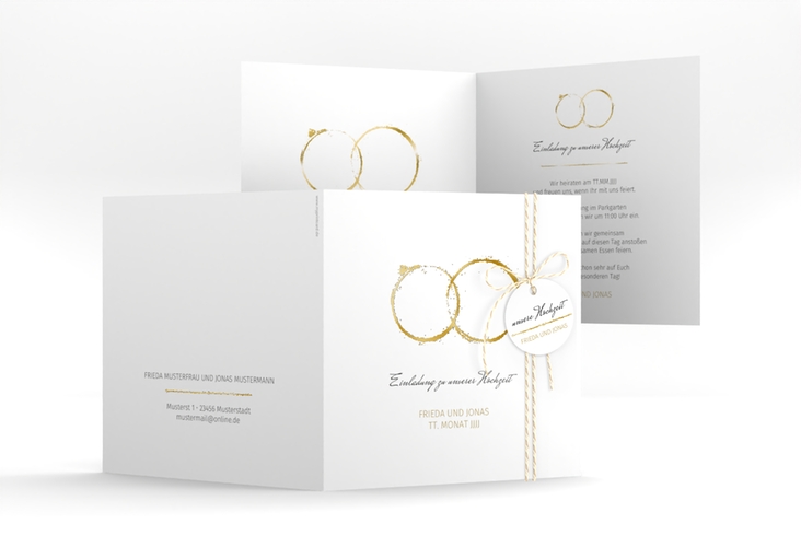 Hochzeitseinladung Trauringe quadr. Klappkarte gold gold minimalistisch gestaltet mit zwei Eheringen