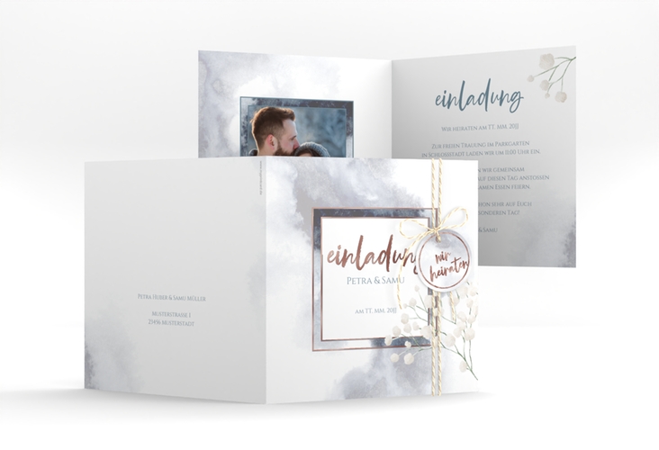 Hochzeitseinladung Winter quadr. Klappkarte blau rosegold mit Schleierkraut
