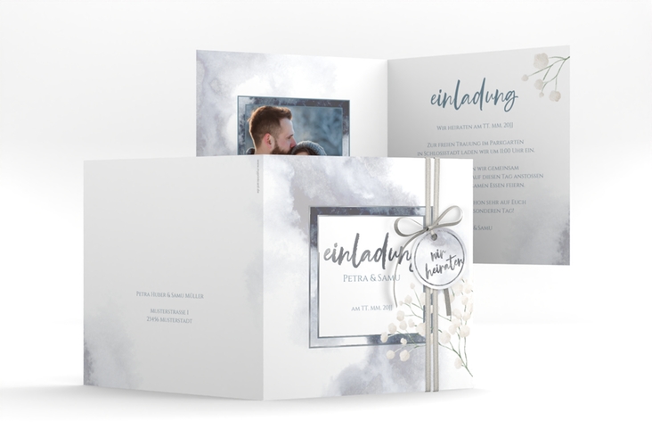 Hochzeitseinladung Winter quadr. Klappkarte blau silber mit Schleierkraut