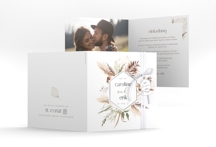 Hochzeitseinladung Bohemian quadr. Klappkarte weiss silber im Boho-Style mit Pampasgras
