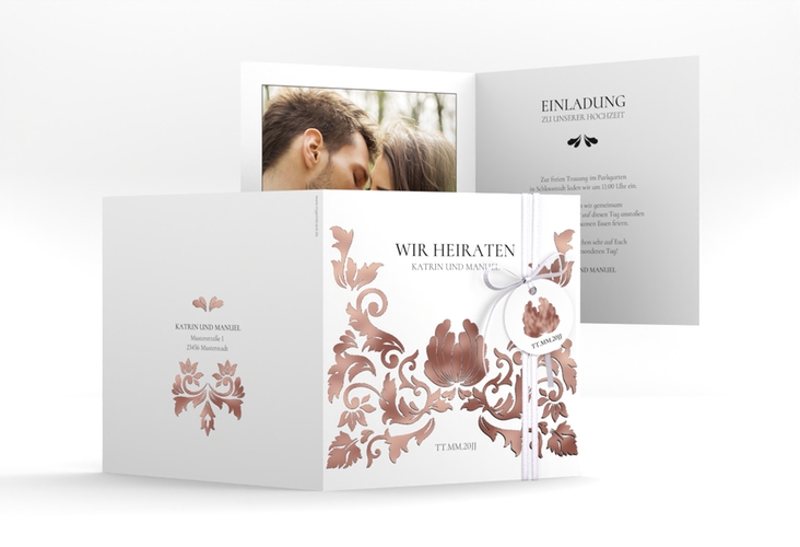 Hochzeitseinladung Royal quadr. Klappkarte weiss rosegold mit barockem Blumen-Ornament