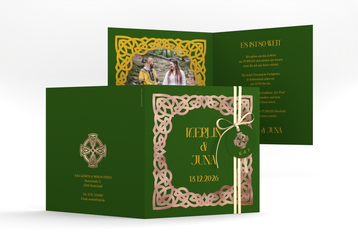 Hochzeitseinladung Celtic quadr. Klappkarte gruen rosegold mit keltischem Knoten in irischen Farben