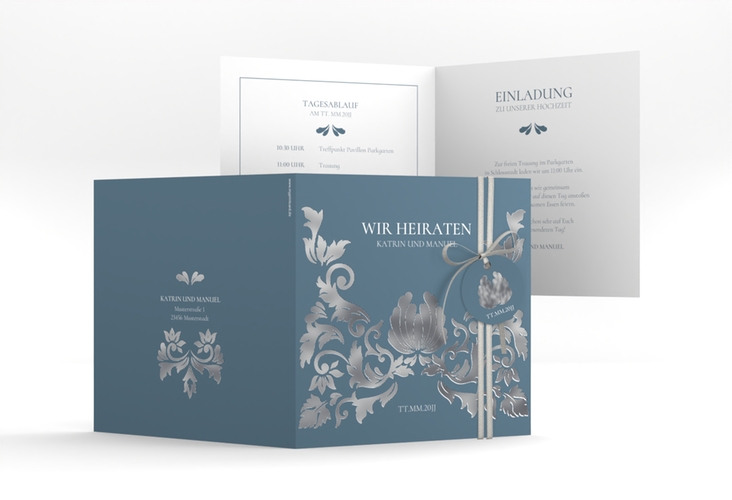 Hochzeitseinladung Royal quadr. Klappkarte blau silber mit barockem Blumen-Ornament