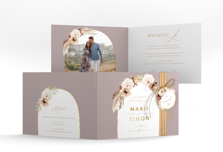 Hochzeitseinladung Blumenbogen A6 Klappkarte quer gold