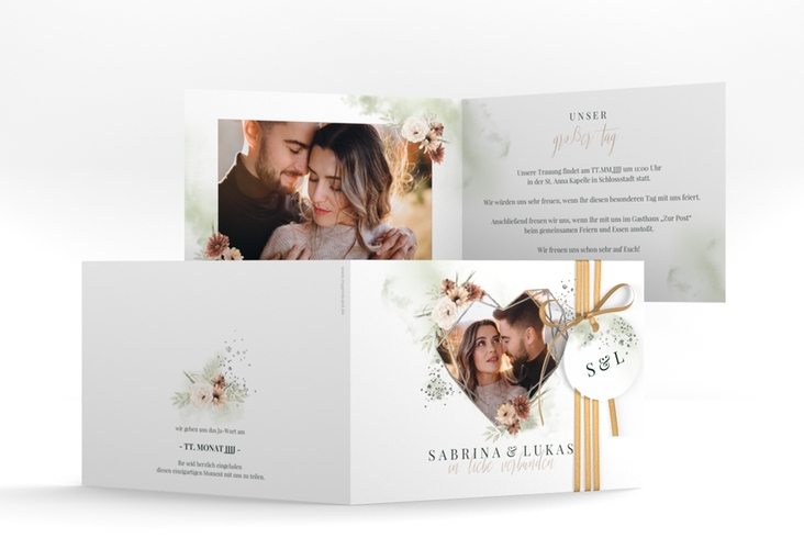 Hochzeitseinladung Odeur A6 Klappkarte quer silber mit Aquarell-Blumen und Foto in Herzform