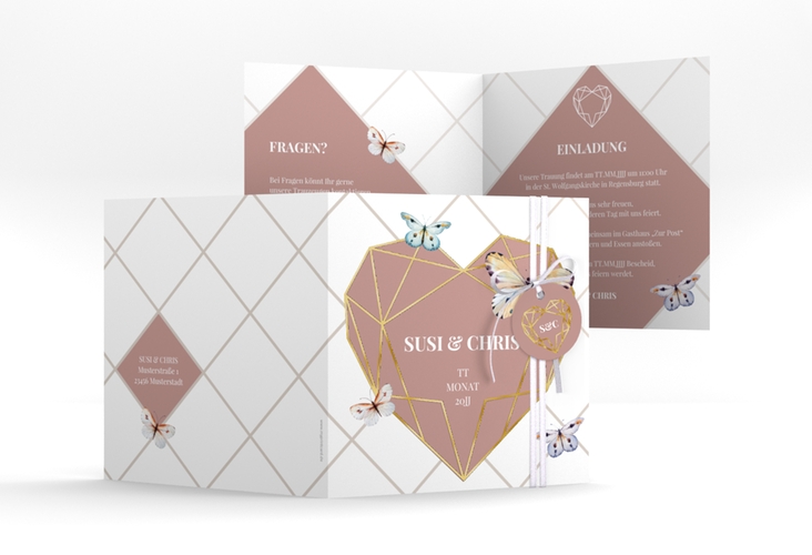 Hochzeitseinladung Butterfly quadr. Klappkarte weiss gold mit Schmetterlingen und Herz im Geometric Design