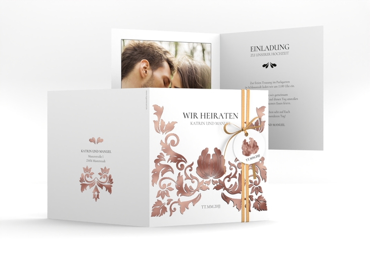 Hochzeitseinladung Royal quadr. Klappkarte weiss rosegold mit barockem Blumen-Ornament