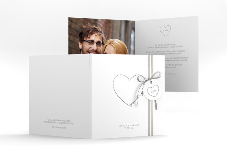 Hochzeitseinladung Lebenstraum quadr. Klappkarte weiss silber