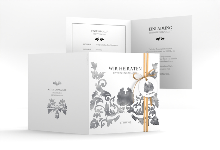 Hochzeitseinladung Royal quadr. Klappkarte weiss silber mit barockem Blumen-Ornament