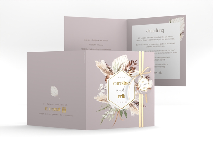 Hochzeitseinladung Bohemian quadr. Klappkarte flieder gold im Boho-Style mit Pampasgras