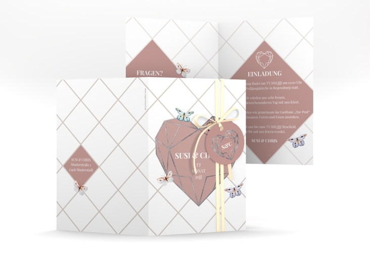 Einladungskarte Hochzeit Butterfly A6 Klappkarte hoch weiss silber mit Schmetterlingen und Herz im Geometric Design