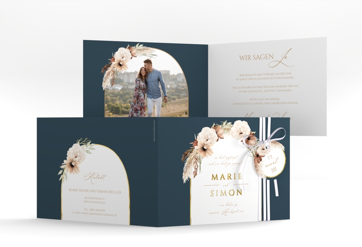 Hochzeitseinladung Blumenbogen A6 Klappkarte quer blau gold