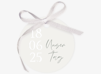 Klick: Details zu Geschenkanhänger Hochzeit "Day" anzeigen Geschenkanhänger Hochzeit Day Geschenkanhänger, rund weiss mit Datum im minimalistischen Design