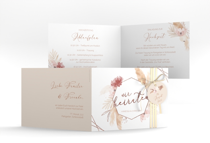 Hochzeitseinladung Bohostyle A6 Klappkarte quer beige rosegold mit Pampasgras in Aquarell