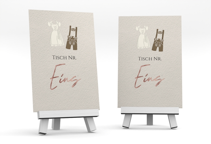 Tischnummer Hochzeit Trachtenhochzeit Tischaufsteller beige rosegold mit Dirndl und Lederhose