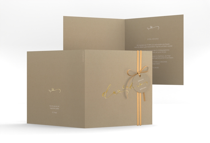 Hochzeitseinladung Zweisamkeit quadr. Klappkarte Kraftpapier gold im minimalistischen Stil mit Aufschrift du & ich