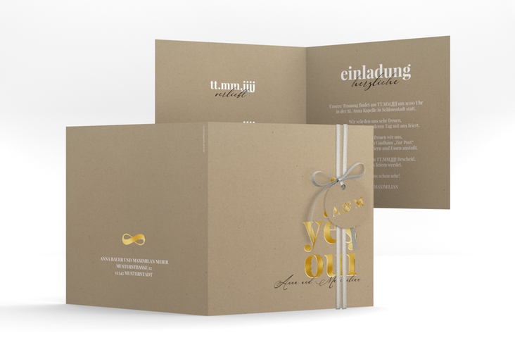 Hochzeitseinladung Oui quadr. Klappkarte Kraftpapier gold mit Ja-Wort in verschiedenen Sprachen