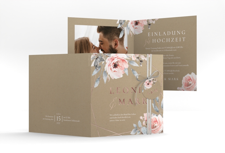 Hochzeitseinladung Perfection quadr. Klappkarte Kraftpapier rosegold mit rosa Rosen