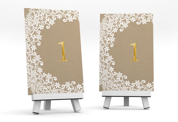Tischnummer Hochzeit Mariage Tischaufsteller Kraftpapier gold mit Bogen aus weißer Spitze