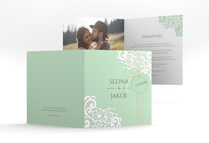 Hochzeitseinladung Vintage quadr. Klappkarte mint mit floraler Spitze