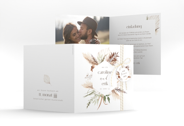 Hochzeitseinladung Bohemian quadr. Klappkarte weiss im Boho-Style mit Pampasgras