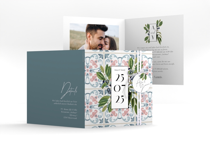 Hochzeitseinladung Mediterraner Flair quadr. Klappkarte bunt mit Auzlejo-Fliesenmuster und Lorbeer