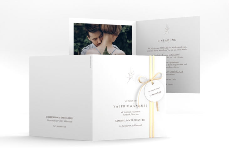 Hochzeitseinladung Ivy quadr. Klappkarte weiss hochglanz minimalistisch mit kleiner botanischer Illustration