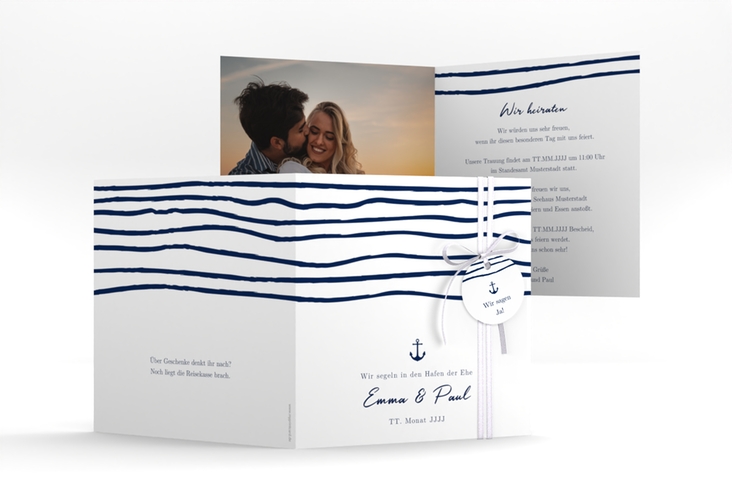 Hochzeitseinladung Liebesanker quadr. Klappkarte mit maritimem Streifenmuster und kleinem Anker