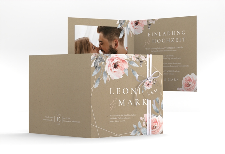 Hochzeitseinladung Perfection quadr. Klappkarte Kraftpapier hochglanz mit rosa Rosen
