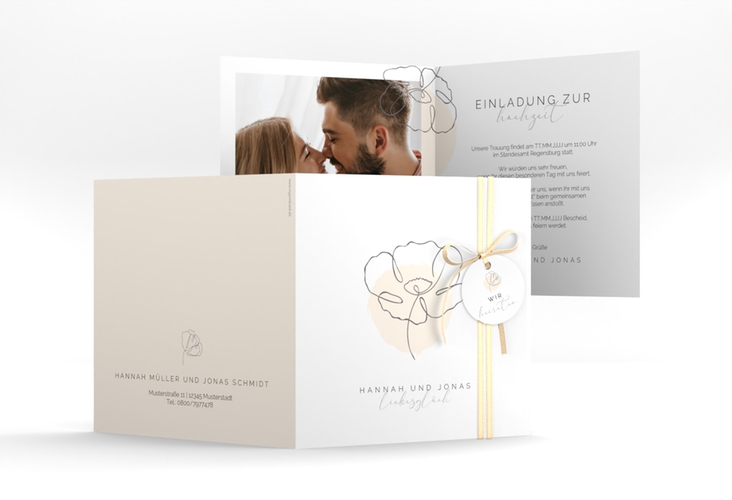 Hochzeitseinladung Flowerline quadr. Klappkarte apricot hochglanz