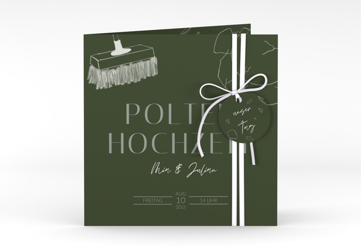 Hochzeitseinladung Polterhochzeit quadr. Klappkarte mit Besen und kaputtem Porzellanteller